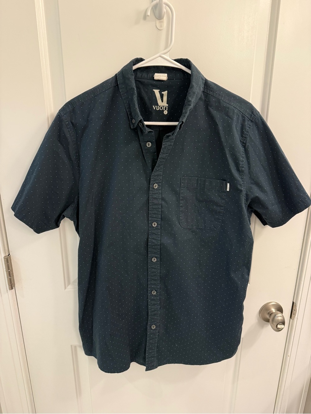Vuori Men's Dark Navy Short-Sleeve Button-Down Shirt with Micro Dot Print